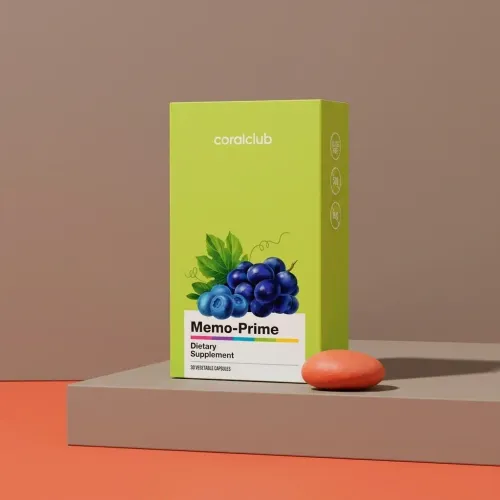 Memo-Prime dietary supplement packshot with blueberries and a coral-colored capsule.